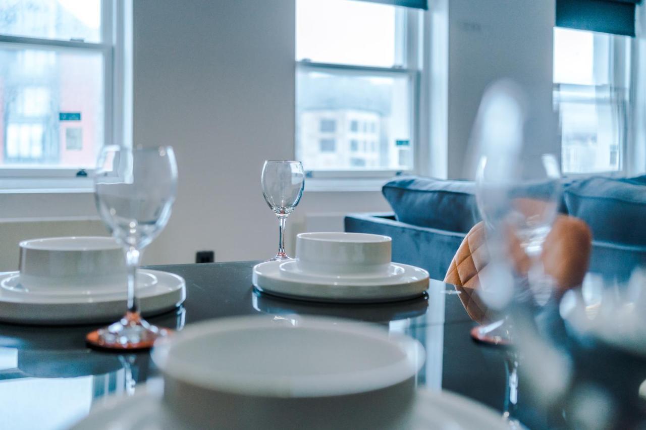 A-k Apartments- Vibrant Centre Sleeping 5 Guests Liverpool